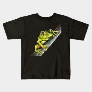 Green tree frog on a branch with big eyes Kids T-Shirt